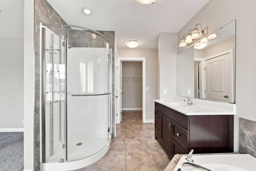 4836 Bowness Road Nw, Calgary, AB 