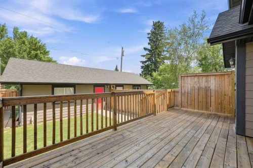 4836 Bowness Road Nw, Calgary, AB 