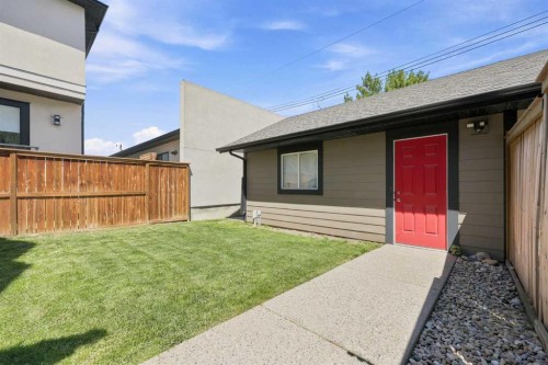 4836 Bowness Road Nw, Calgary, AB 