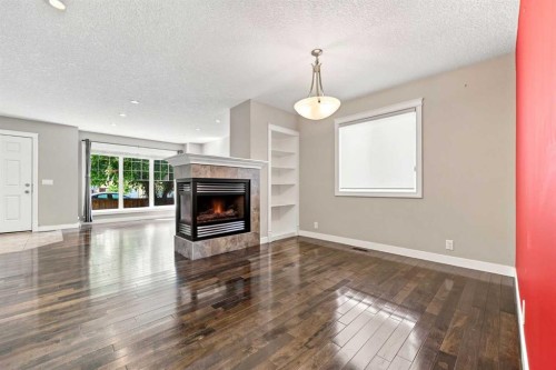4836 Bowness Road Nw, Calgary, AB 