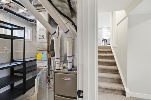 2924 Lathom Crescent Sw, Calgary, AB - Indoor Photo Showing Basement