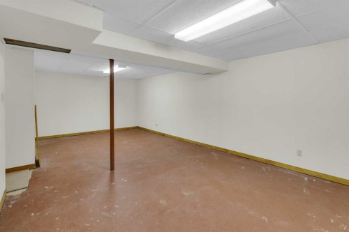 11224 Wilson Road Se, Calgary, AB - Indoor