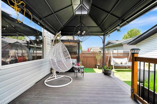 88 Walden Gardens Se, Calgary, AB 
