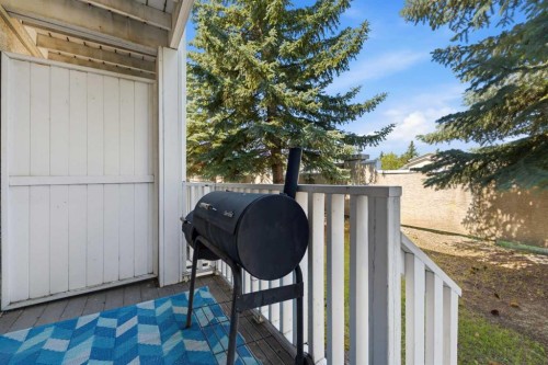 92-388 Sandarac Drive Nw, Calgary, AB 