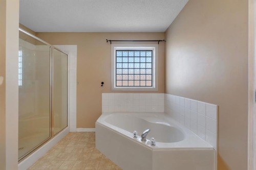 12966 Coventry Hills Way Ne, Calgary, AB 