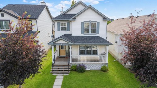 172 Cimarron Grove Crescent  Okotoks, AB T1S 2E3