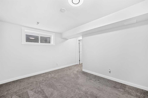 172 Cimarron Grove Crescent, Okotoks, AB - Indoor Photo Showing Other Room