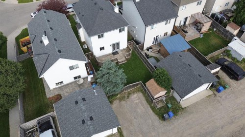 172 Cimarron Grove Crescent, Okotoks, AB - Outdoor