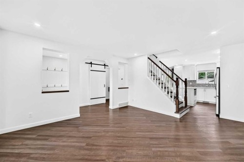 172 Cimarron Grove Crescent, Okotoks, AB - Indoor Photo Showing Other Room