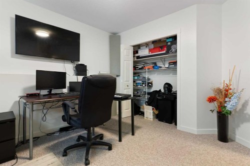 36 Jensen Heights Place Ne, Airdrie, AB - Indoor Photo Showing Office
