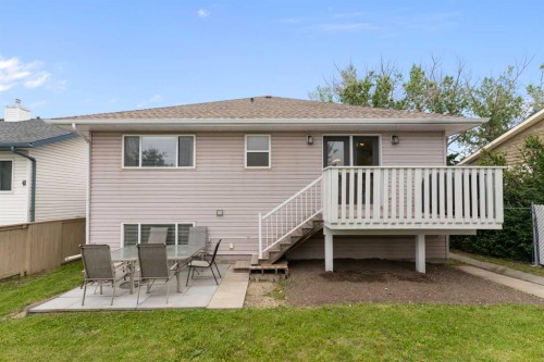 36 Jensen Heights Place Ne, Airdrie, AB - Outdoor With Deck Patio Veranda With Exterior
