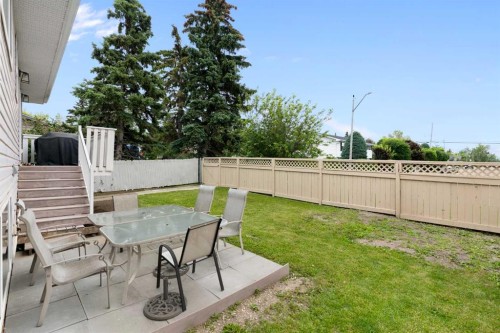 36 Jensen Heights Place Ne, Airdrie, AB - Outdoor With Deck Patio Veranda