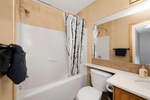216 Taracove Road Ne, Calgary, AB 