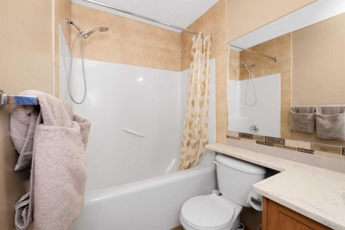216 Taracove Road Ne, Calgary, AB 