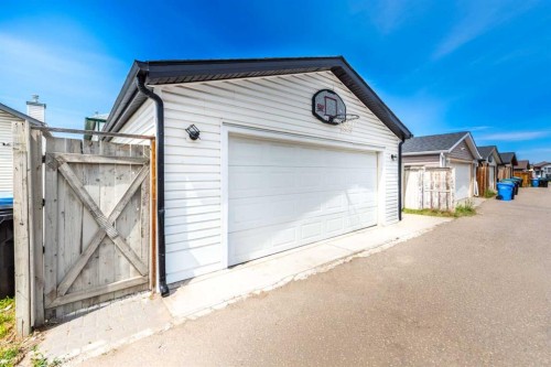 216 Taracove Road Ne, Calgary, AB 