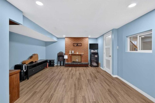 2018 Cottonwood Crescent Se, Calgary, AB - Indoor Photo Showing Other Room