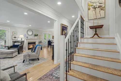 76 Chinook Drive Sw, Calgary, AB - Indoor With Fireplace