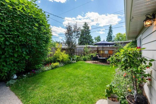 76 Chinook Drive Sw, Calgary, AB - Outdoor