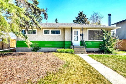 36 Cheyenne Crescent Nw, Calgary, AB - Outdoor
