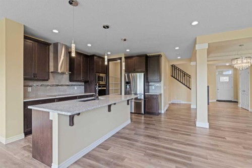 284 Nolancrest Heights Nw, Calgary, AB - Indoor Photo Showing Kitchen With Upgraded Kitchen