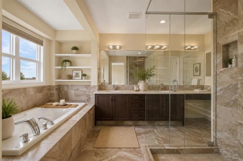 284 Nolancrest Heights Nw, Calgary, AB - Indoor Photo Showing Bathroom