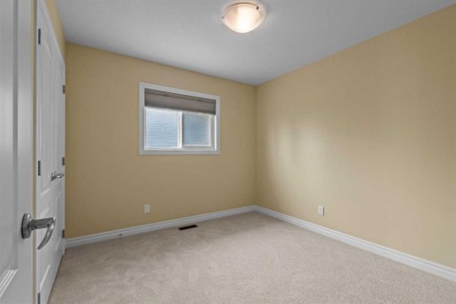 284 Nolancrest Heights Nw, Calgary, AB - Indoor Photo Showing Other Room