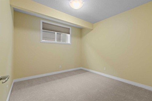 284 Nolancrest Heights Nw, Calgary, AB - Indoor Photo Showing Other Room