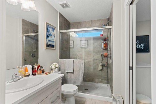 130 Skyview Circle Ne, Calgary, AB 