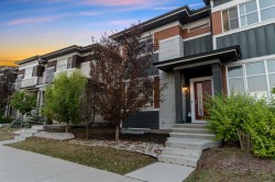 130 Skyview Circle NE Calgary, AB T3N 0V3
