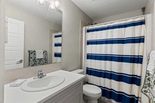 130 Skyview Circle Ne, Calgary, AB 