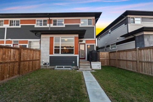 130 Skyview Circle Ne, Calgary, AB 