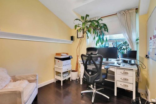 1141 Regent Crescent Ne, Calgary, AB 