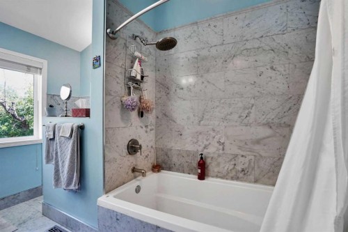 1141 Regent Crescent Ne, Calgary, AB 