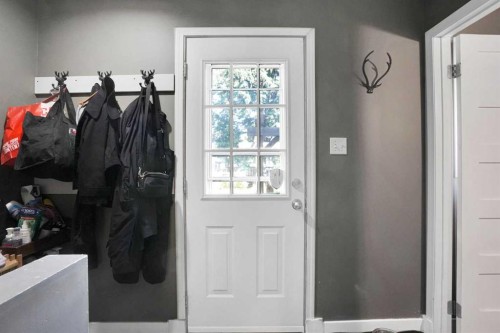 1141 Regent Crescent Ne, Calgary, AB 