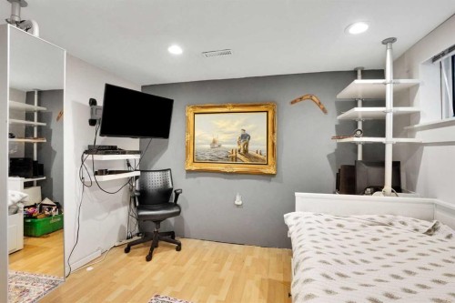 1141 Regent Crescent Ne, Calgary, AB 