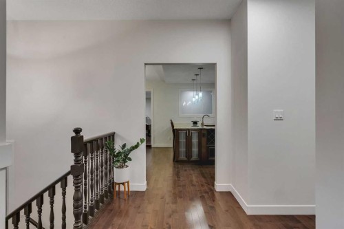 4143 Varsity Road Nw, Calgary, AB - Indoor Photo Showing Other Room