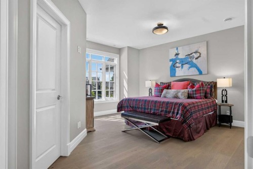 11 Elveden Place Sw, Calgary, AB - Indoor Photo Showing Bedroom