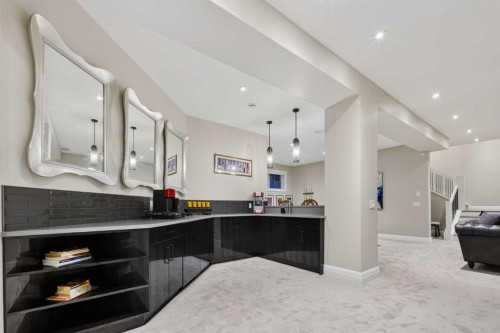 11 Elveden Place Sw, Calgary, AB - Indoor