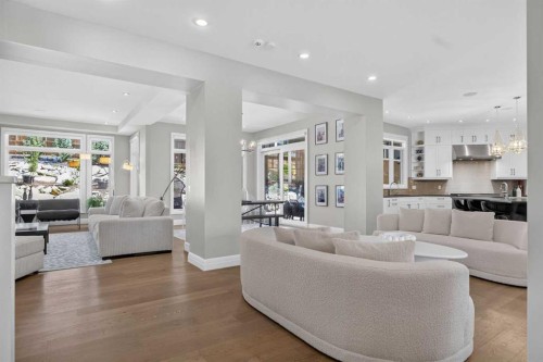 11 Elveden Place Sw, Calgary, AB - Indoor Photo Showing Living Room