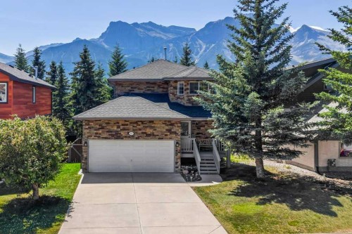 545 Grotto Road, Canmore, AB - Outdoor