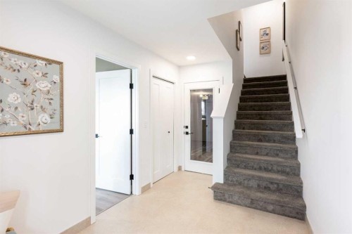 86 Heirloom Passage Se, Calgary, AB - Indoor Photo Showing Other Room