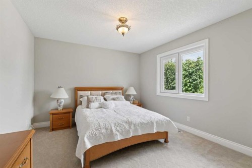 85 Mt Douglas Circle Se, Calgary, AB - Indoor Photo Showing Bedroom