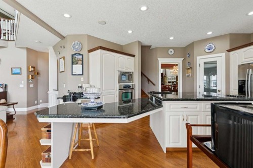 85 Mt Douglas Circle Se, Calgary, AB - Indoor Photo Showing Kitchen With Upgraded Kitchen