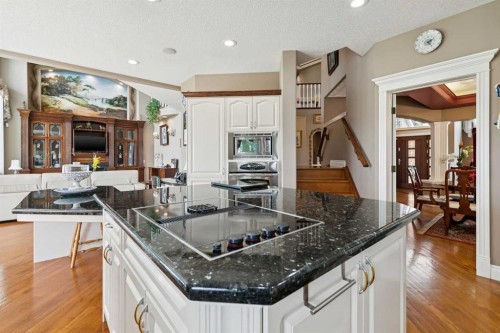 85 Mt Douglas Circle Se, Calgary, AB - Indoor Photo Showing Kitchen