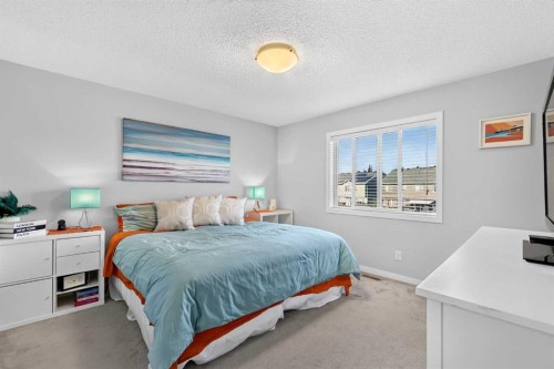 213 Auburn Meadows Way Se, Calgary, AB - Indoor Photo Showing Bedroom