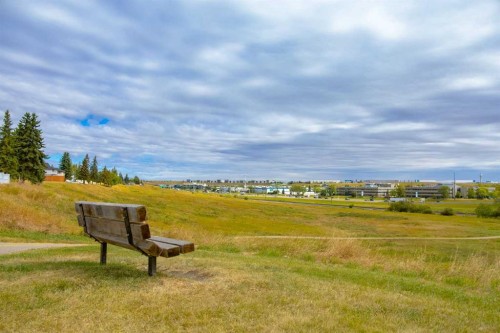 32 Berkley Place Nw, Calgary, AB - Outdoor With View