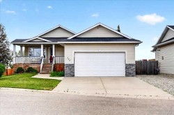 772 Carriage Lane Drive Carstairs, AB T0M 0N0