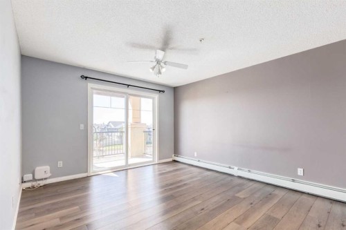 1319-8810 Royal Birch Boulevard Nw, Calgary, AB - Indoor Photo Showing Other Room