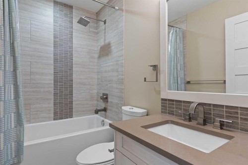 407 Riva Place, Canmore, AB - Indoor Photo Showing Bathroom