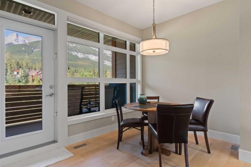 407 Riva Place, Canmore, AB - Indoor